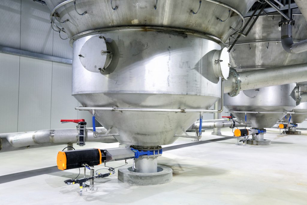 What Causes Material Bridging in Hoppers Control Concepts, Inc.